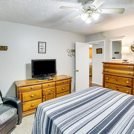 Reed Springs Condo With Furnished Deck And Pool Access Reeds Spring Exterior foto