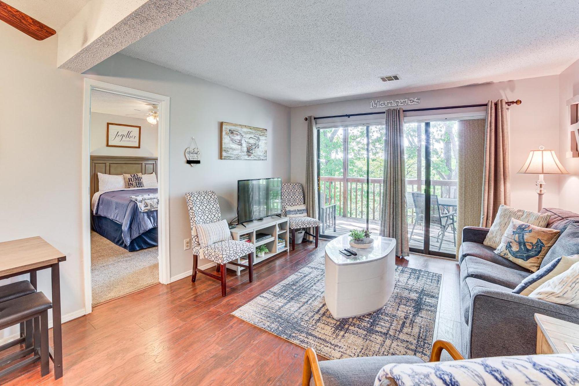 Reed Springs Condo With Furnished Deck And Pool Access Reeds Spring Exterior foto