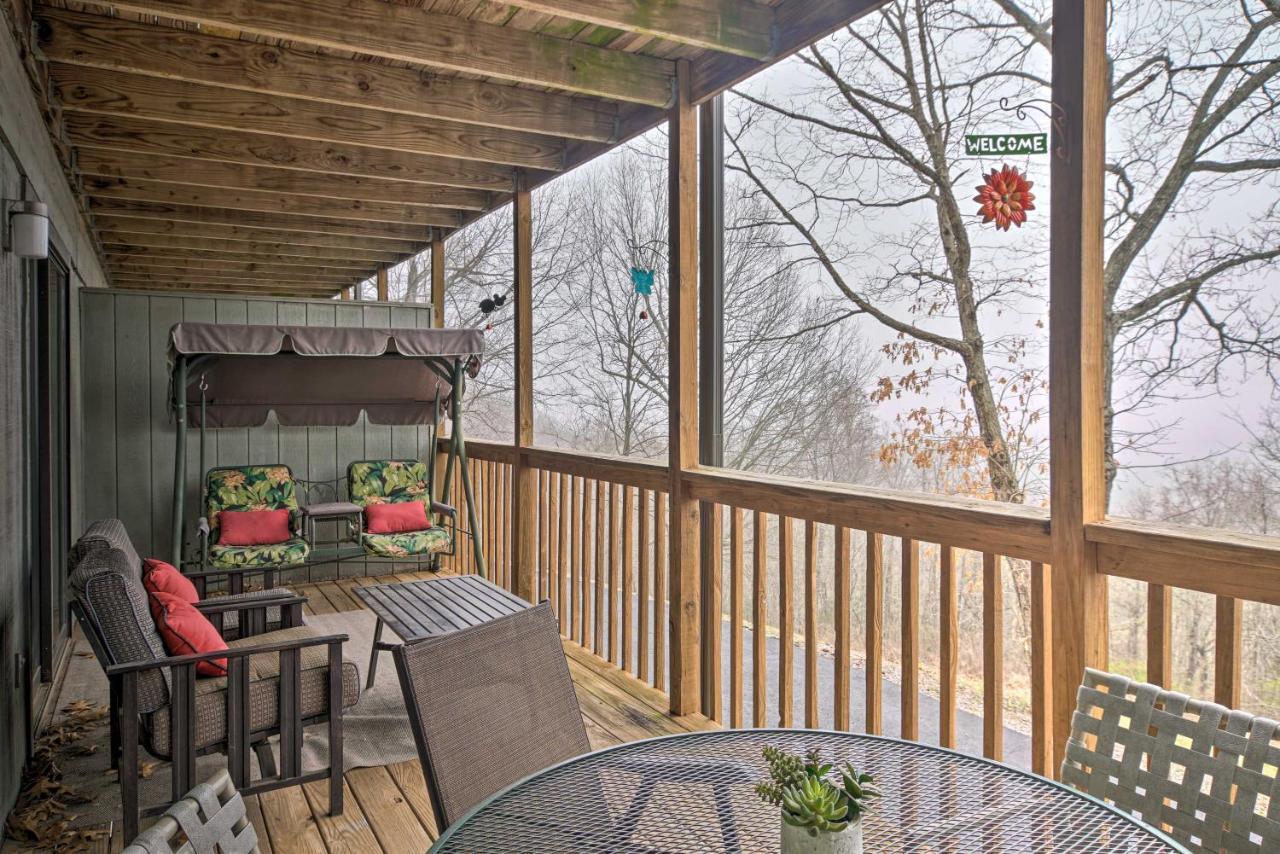 Reed Springs Condo With Furnished Deck And Pool Access Reeds Spring Exterior foto